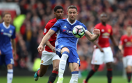 Giúp Lingard ở tình huống Herrera ghi bàn, Cahill bị 'ném đá' tơi bời
