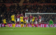 Song sát trở lại, Pháo thủ thắng nghẹt thở Middlesbrough