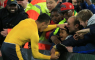 Wenger nói gì về việc dùng sơ đồ 20 năm trước?