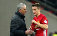 Có một người Mourinho tin tưởng hơn cả Pogba, Herrera