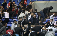 NÓNG: Lyon và Besiktas nhận án phạt cực nặng từ UEFA
