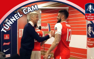 Wenger đã ăn mừng thế nào trong đường hầm tại Wembley