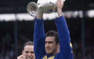 25 năm kể từ ngày Cantona cùng Leeds làm nên lịch sử