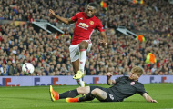 Fosu-Mensah, 'bệnh binh' mới nhất của Man Utd