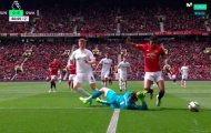 Cú ngã quá đẹp của Rashford vs Swansea