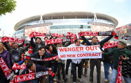 Wenger tiến vào đường hầm với sức ép ngàn cân