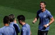 Ronaldo pha trò thỏa mái trước trận làm khách trên sân Vicente Calderon