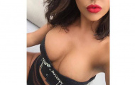 Jessica Cribbon - Mẫu ngực khủng đam mê bóng rổ