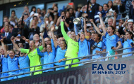 Đội hình toàn mỹ nhân của Man City vô địch FA Cup