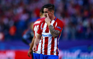 Torres bị CĐV Liverpool 'ném đá' vì Chelsea