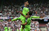 Đội hình tiêu biểu vòng 37 NHA: Sanchez, Coutinho lại 'gánh team'