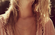 Hailey Clauson nửa kín nửa hở đầy khiêu khích