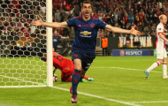 Cú móc bóng siêu đẳng giúp Mkhitaryan có kỷ lục mới