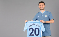 Bernardo Silva tươi tắn khoe áo đấu mới tại Man City