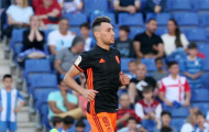 Ajax hỏi mua sao trẻ Barca