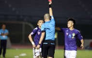 Cầu thủ Hà Nội FC tái hiện pha vào bóng kinh hoàng của Quế Ngọc Hải