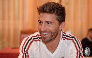 'Bom xịt' Borini tươi rói khi được AC Milan cứu giúp