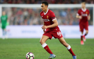 Chưa đón tân binh, Liverpool vội trói chân sao trẻ