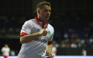 Micheal Owen lập công, huyền thoại Anh vẫn thua đậm trước Tây Ban Nha