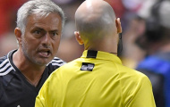 Mourinho nói gì về chiếc thẻ đỏ ngớ ngẩn của Valencia?