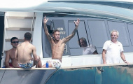 Bỏ mặc tin đồn, Neymar thư giãn bên du thuyền đắt giá 