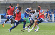 Bầu không khí cực nóng trong buổi tập đầu của Chelsea tại Bắc Kinh