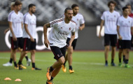 Sau tất cả, Bonucci CHÍNH THỨC tập luyện cùng AC Milan