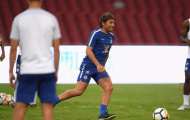 Đấu Arsenal, Conte xỏ giày vào sân chỉ đạo học trò