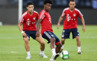 James tiếp tục quan sát trận đấu của Bayern từ ghế dự bị