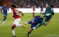Tình huống Pedro bị Ospina hạ K.O trên sân