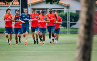 Dàn sao PSG đội nắng tập luyện chờ ngày đấu Juventus