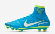 Giữa bão tin đồn, Neymar khoe giày 'siêu độc'