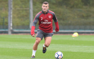Sau gãy chân, Wilshere tái xuất