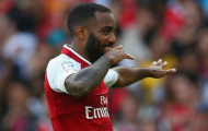 HLV Wenger LÊN TIẾNG về chấn thương của Lacazette