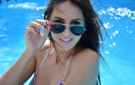 Carolina Abril - nữ diễn viên nóng bỏng muốn 'qua đêm' với sao Barca