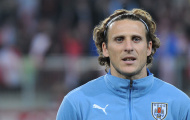 Còn ai nhớ đến Diego Forlan?