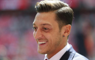 Mesut Ozil 'bật đèn xanh' cho hợp đồng mới với Arsenal