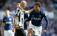 Newcastle 0-2 Tottenham: Chiếc thẻ đỏ tai hại