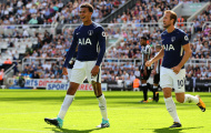Cựu cầu thủ Liverpool hóa tội đồ, 'dâng' chiến thắng cho Tottenham
