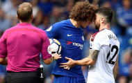 Chelsea 2-3 Burnley: Trọng tài giết chết trận đấu