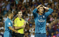 Đẩy trọng tài, Ronaldo đối diện án treo giò cực nặng