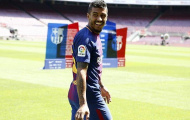 Khán đài Camp Nou vắng tanh ngày ra mắt Paulinho
