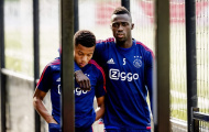 Sếp lớn Ajax thừa nhận sắp bán Davinson Sanchez