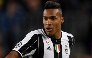 Sếp lớn Juventus CHỐT tương lai Alex Sandro