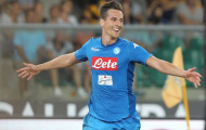 Có nhiều thay đổi, Napoli vẫn dễ dàng giành thắng lợi ngày ra quân