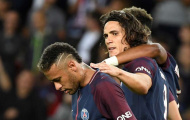 Muốn 'nhường' penalty cho Cavani, Neymar khiến NHM cười 'té ghế'