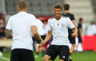 Muller lao vào tập luyện, hòng ghi điểm trước Joachim Low