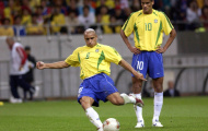 Lực chân kinh hoàng của Roberto Carlos