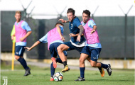 Juventus miệt mài đấu tập chuẩn bị cho màn trở lại Serie A