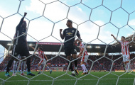 Góc nhìn: Man Utd sẽ khó bay cao vì bệnh... 'viêm cánh'